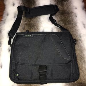 😘 just in😘 Targus Spruce EcoSmart Mini Messenger Case (9.5") for iPad